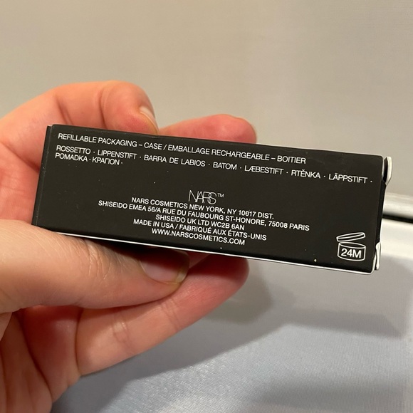 NIB NARS Full-size Refillable No Rules 885 Cool Berry Explicit Lipstick Lux $42! - Picture 4 of 8